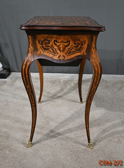 Rosewood and palisander workbench, Louis XV style, Napoleon III period - Mid-19th century