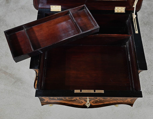 Rosewood and palisander workbench, Louis XV style, Napoleon III period - Mid-19th century