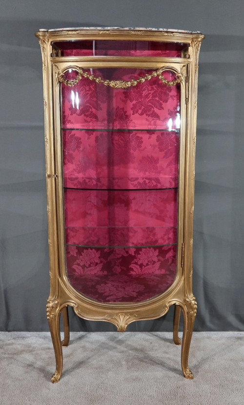 Vitrine Galbée en Bois Doré, Transition Louis XV Louis XVI - Début XXe