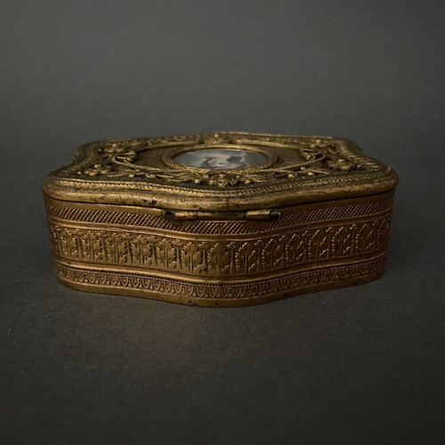 Hand-painted miniature Louis XVI style bronze box