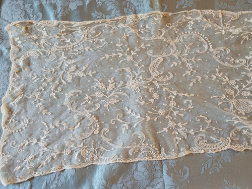 Stole in embroidered tulle, circa 1900