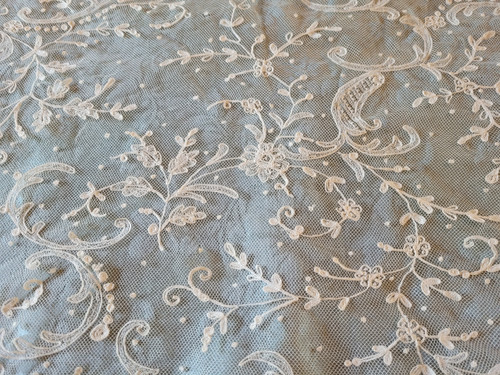 Stole in embroidered tulle, circa 1900