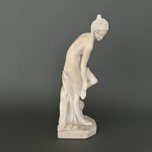 Marble statue after Venus in the bath, nude bather, sculpted in the mass