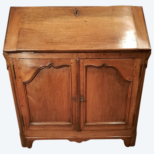 Bureau de pente d’époque XVIIIème siècle en noyer.