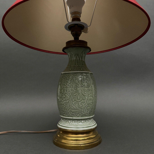 Napoleon III lamp in green celadon on a brass base