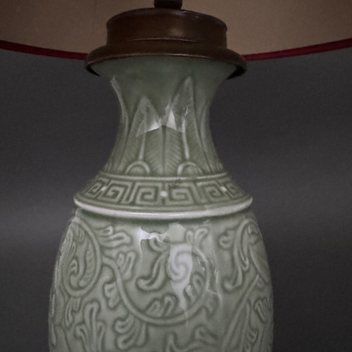 Napoleon III lamp in green celadon on a brass base