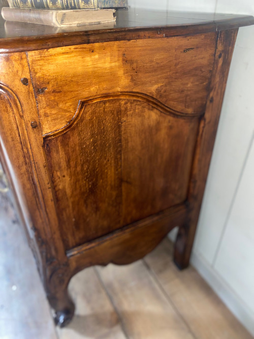 18th century Louis XV chest of drawers from Nîmes (Provence)