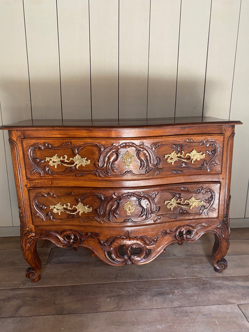 18th century Louis XV chest of drawers from Nîmes (Provence)