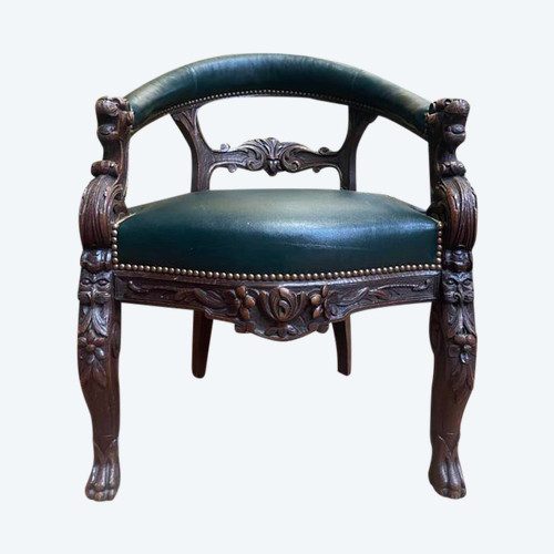 Haute Époque style office chair