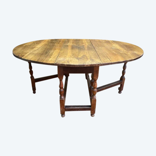 Gateleg English Oak Table