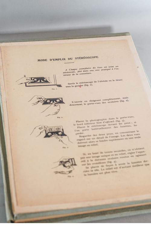 PARIS RELIEF, Histoire de Paris des origines à nos Jours. Pierre D'Espezel 1945