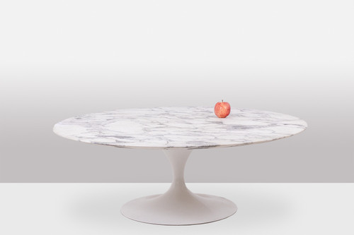 Eero Saarinen for Knoll International. “Tulip” coffee table in marble. 1960s. LS52531254D