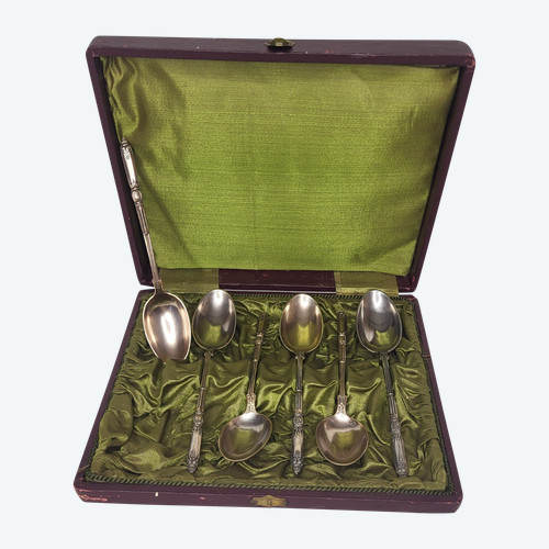 6 Art Nouveau silver-plated coffee spoons