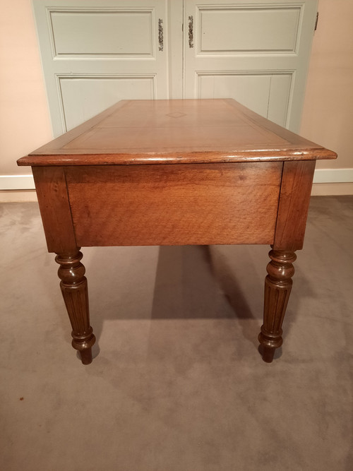 Louis-Philippe period oak desk.