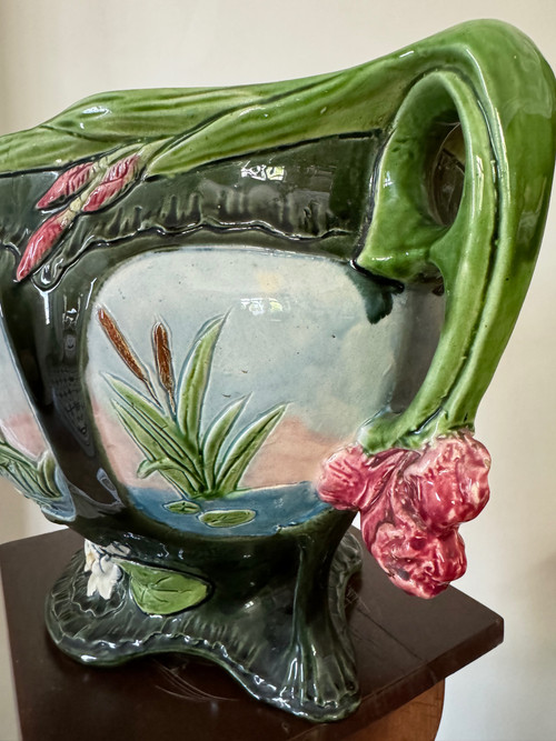 Magnifique Cache Pot en Barbotine Art Nouveau 