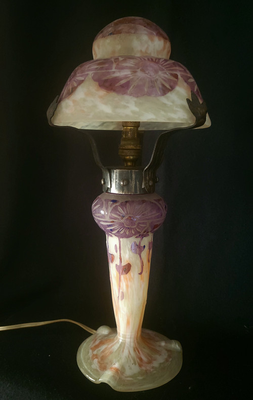 C. Schneider: "Ancolies" mushroom lamp "signed Charder/Le Verre Français" 1927 61928