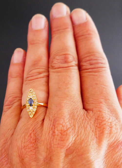 Marquise Ring Sapphire And Diamonds, 18 Carat Yellow Gold.