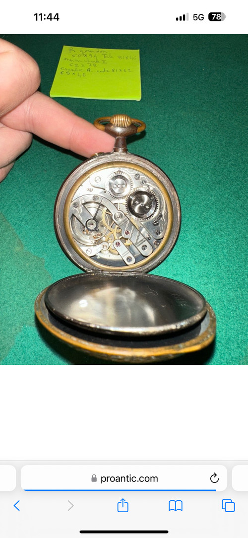 Régulateur En Acier Avec Lunettes Dorées Et Ciselées De 'magnien & Cie, Horlogerie Militaire