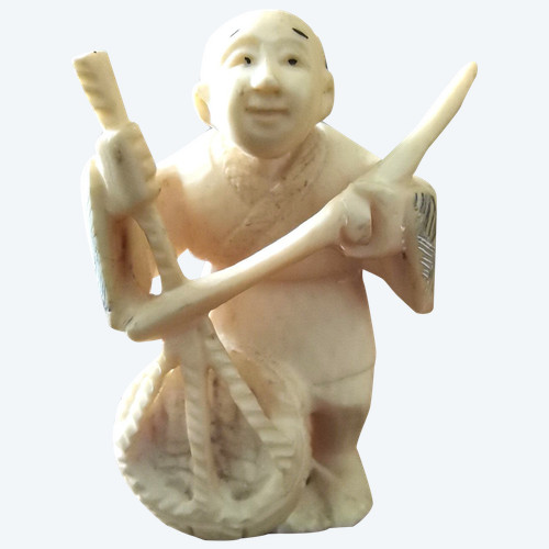 Statuette aus Japan Netsuke aus Elfenbein signiert (N°8)