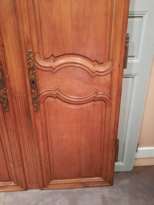 Pair of Louis XV cherrywood doors from the early 19th century.