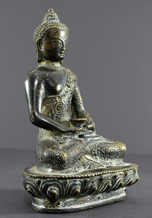 Art Sino-tibétain, Première Moitié Du XXème Siècle, Statue De Bouddha En Bronze. 