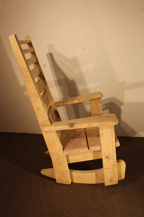 Rocking chair en sapin