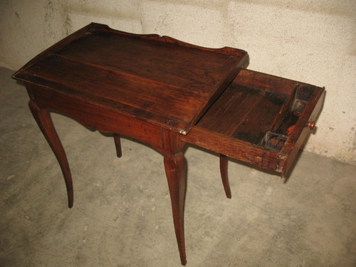 18th century Louis XV small fruitwood bureau table with 1 drawer