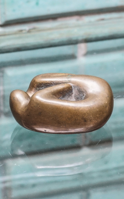 Kleine Skulptur Frau in Bronze 1983