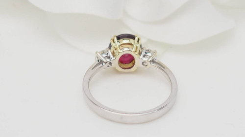 Two-tone gold ring, certified natural ruby and diamonds