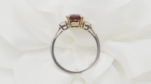 Two-tone gold ring, certified natural ruby and diamonds