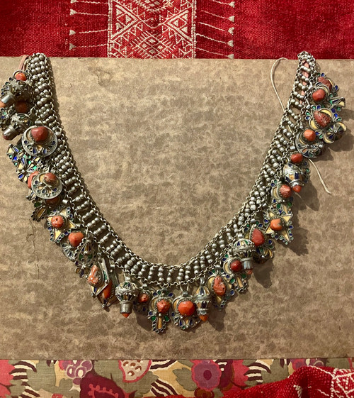 COLLIER KABYLE DES BENI YENI, Algérie, grande Kabylie vers 1935. Bijou éthique. Berber jewellery 