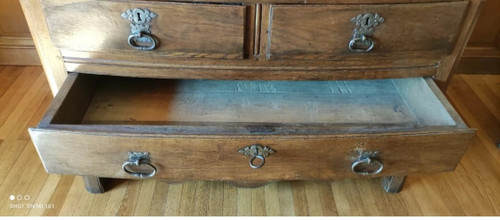 Old Louis XIV period chest of drawers, 18th century