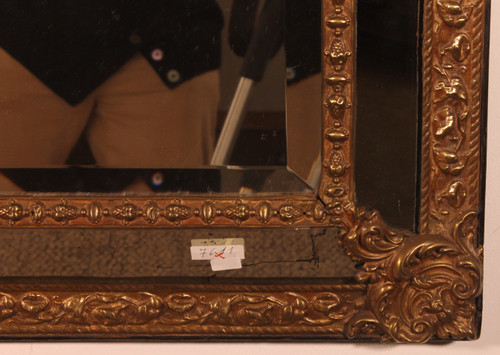 Pareclose Mirror With Sculpted Coper From The 19th Century From France