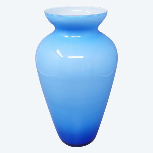 Vase en verre de Murano bleu étonnant des années 1960. Fabriqué en Italie