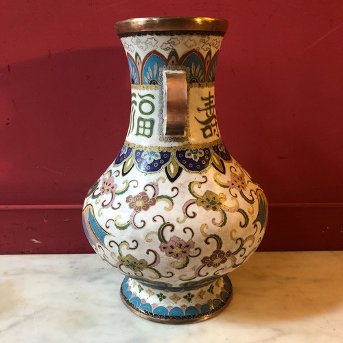 Cloisonné dragon vase