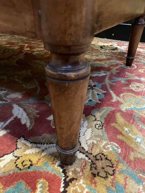 Louis XVI period chest of drawers in walnut and cherry wood Restored