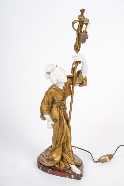 A Geisha 1900 sculpture lamp