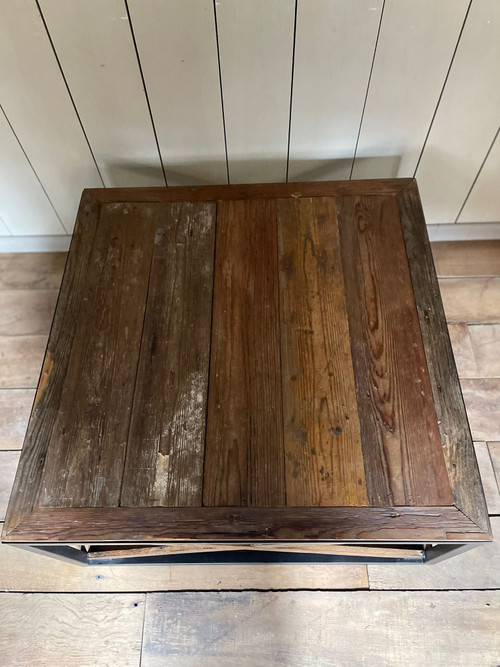 Coffee table with old castle floor on metal frame