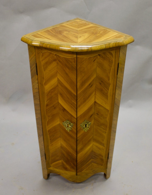 Small Inlaid Corner Cabinet