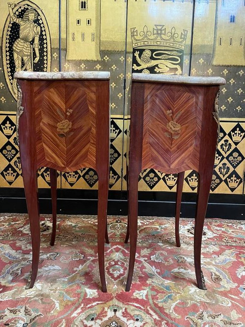 Pair of Louis XV/Transition style bedside tables in marquetry