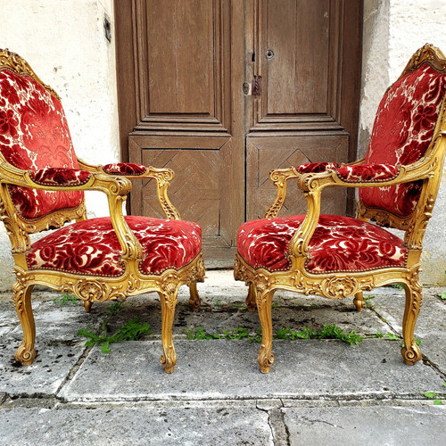 Six fauteuils à la reine 