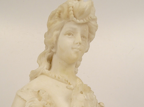 Sculpture Bust Alabaster Cipriani Young Elegant Woman Art Nouveau 19th century