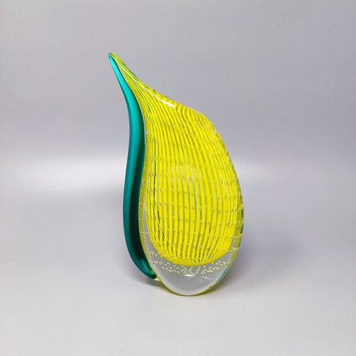 Étonnant vase jaune et vert de Rosenthal en verre de Murano datant des années 1960. Fabriqué en Italie