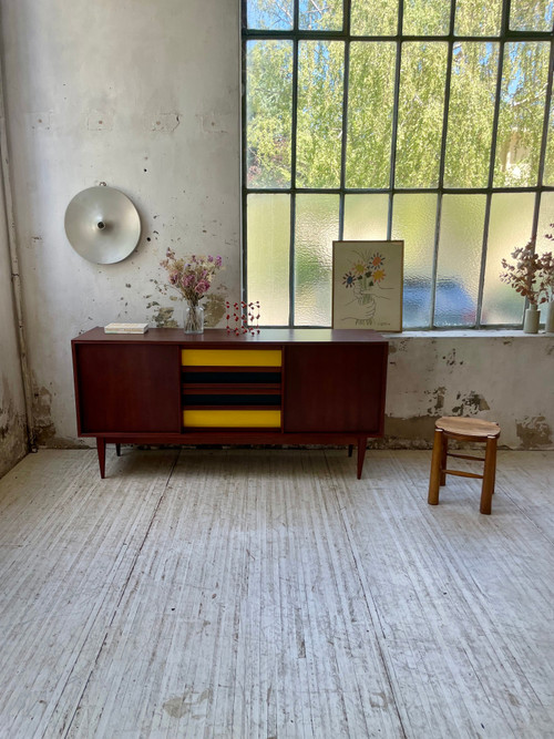 Skandinavisches modernistisches Sideboard aus Teakholz mit 4 Schubladen