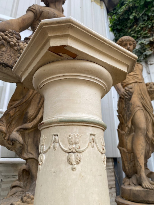 Paire De Colonnes En Bois Laqué Et Sculpté XIXème