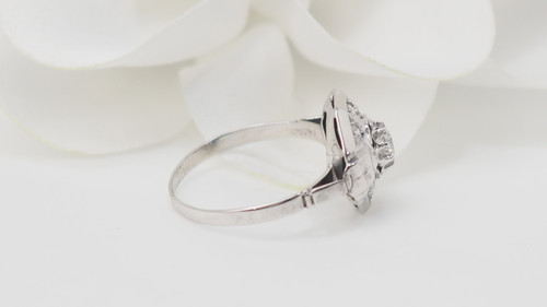 Octagonal ring in white gold and diamonds