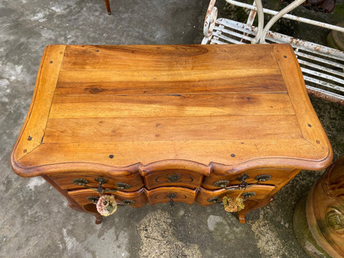 Rustic Louis XV Style Chest Of Drawers In Solid Walnut, Rhone Valley, 20th Century