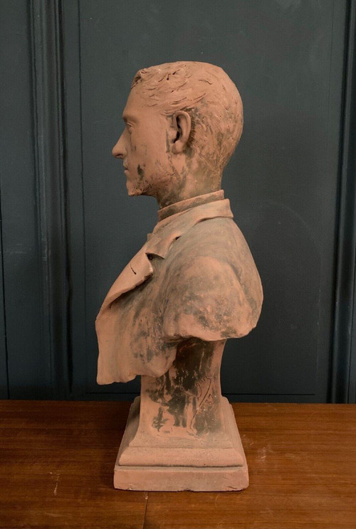 Terracotta bust by Aragon 1887 young man in frock coat