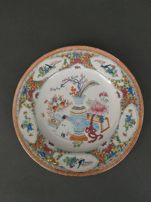 Flacher Teller China 1900, roter Stempel, Blumendekor