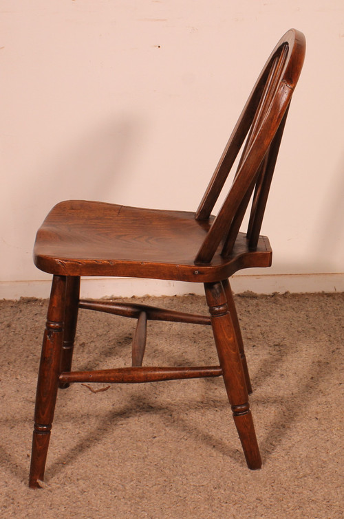 Set Of 4 19th Century Windsor Chairs